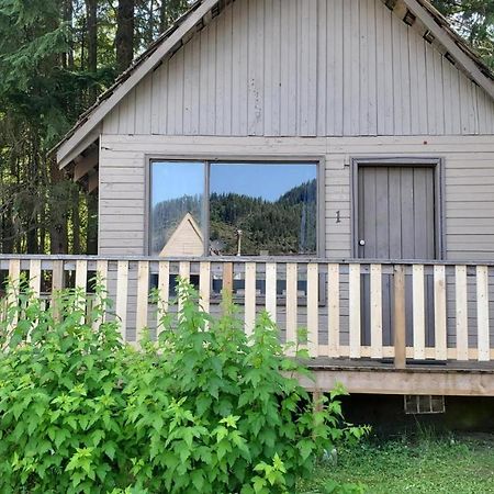 Sicamous Rv & Cabin Resort Malakwa Kültér fotó